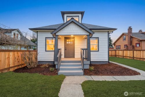 1426 S 56th St, Tacoma, WA, 98408-2306 | Card Image