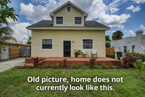 725 Selkirk St, West Palm Beach, FL, 33405-3135 | Card Image