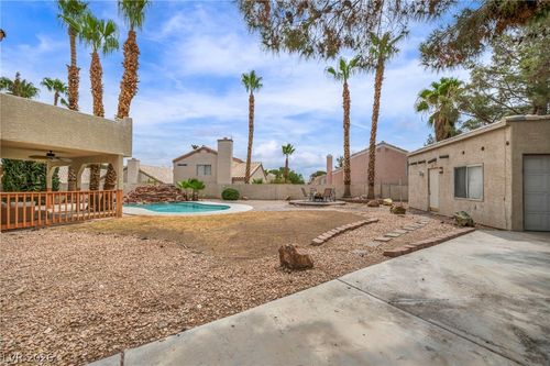 8601 Freeport Ln, Las Vegas, NV, 89117-5566 | Card Image