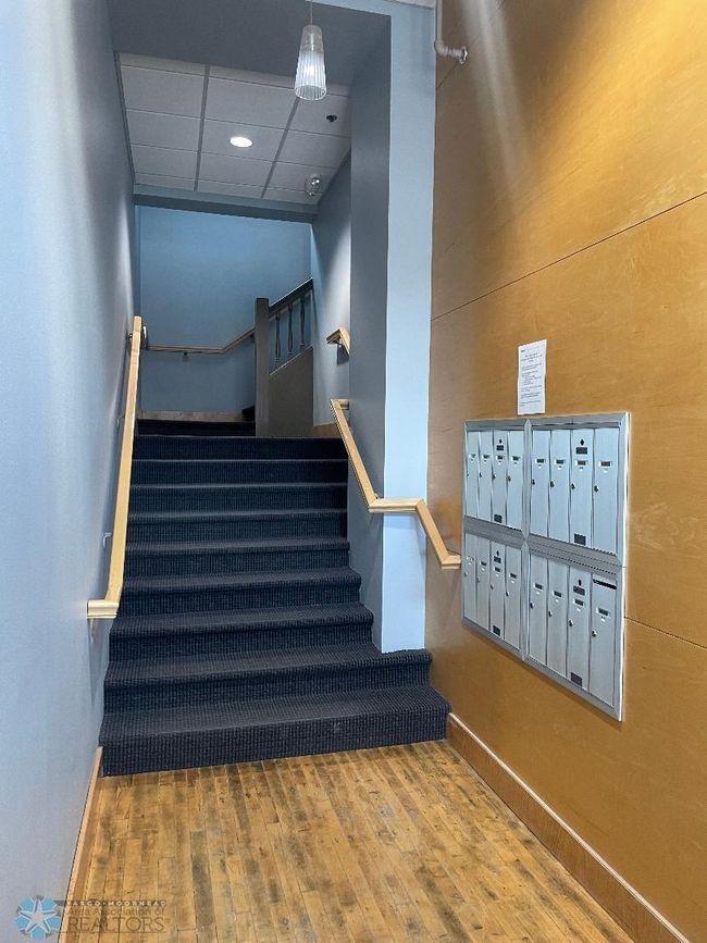 Entry steps.jpg | Image 9