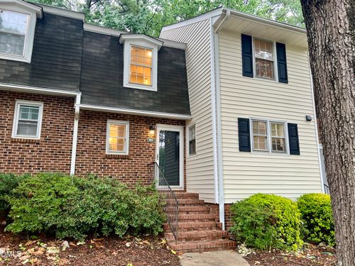 923 Hampshire Court, Cary, NC, 27511 | Card Image