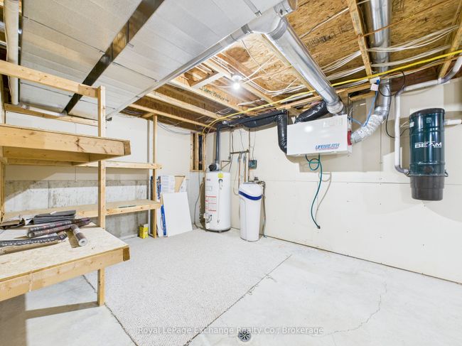172 Park Dr, House other with 3 bedrooms, 2 bathrooms and 4 parking in Wingham ON | Image 37