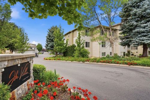 22855 E Country Vista Dr, Liberty Lake, WA, 99019-7711 | Card Image