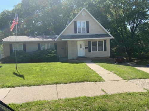54-2352-54 Hillandale Rd, Davenport, IA, 52804-2672 | Card Image