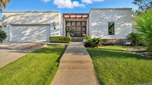 33 Laurel Trl, New Braunfels, TX, 78130-6608 | Card Image