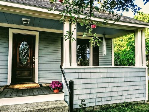 40 Ayer Rd, Shirley, MA, 01464-2516 | Card Image