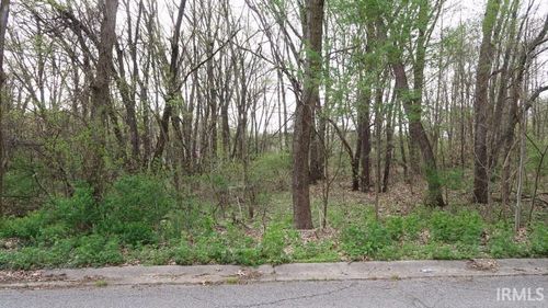 00000 Courtyard Ln, Elkhart, IN, 46514 | Card Image