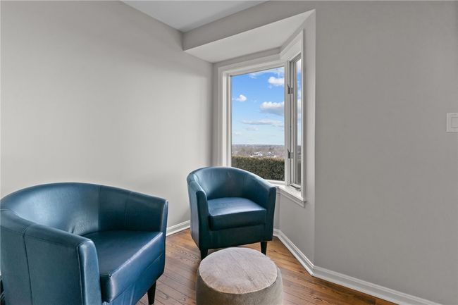 APT-5 - 400 Meshanticut Valley Pkwy, Condo with 2 bedrooms, 3 bathrooms and 2 parking in Cranston RI | Image 16