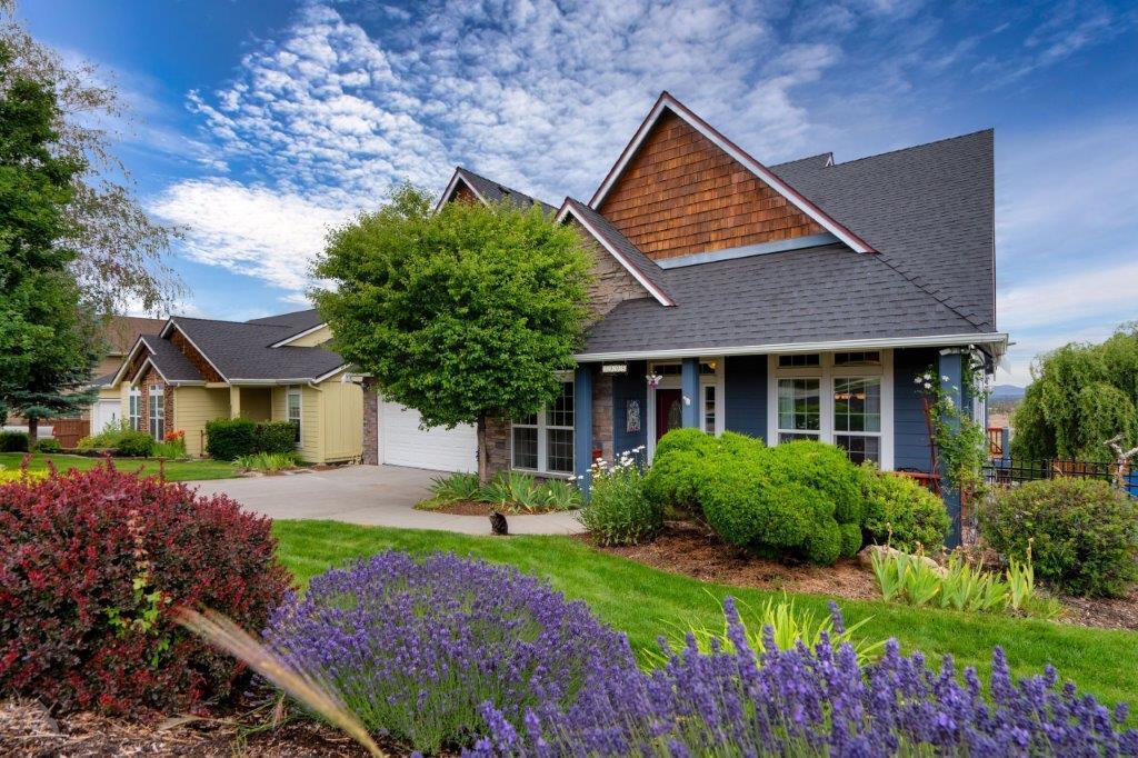 Salmon Ave, Redmond, OR 97756