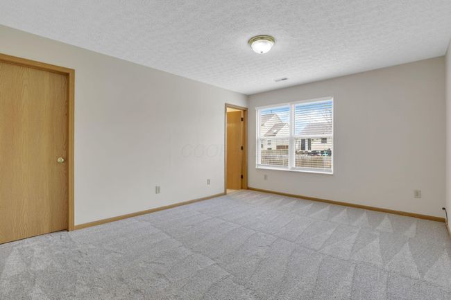 7050 Weurful Dr, House other with 3 bedrooms, 2 bathrooms and null parking in Canal Winchester OH | Image 21