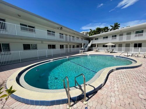 apt-209-2590 1st St, Fort Myers, FL, 33901-2470 | Card Image