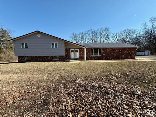 1112 N And South Rd, Sullivan, MO, 63080-5117 | Card Image