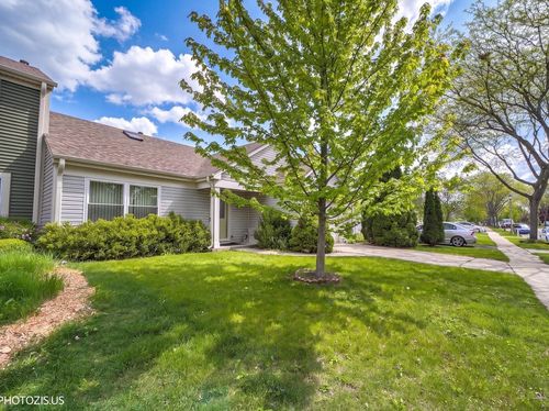 74 Bedford Rd, Mundelein, IL, 60060-3235 | Card Image