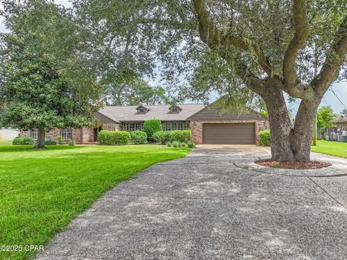 811 W Pierson Drive Drive, Lynn Haven, FL, 32444 | Card Image