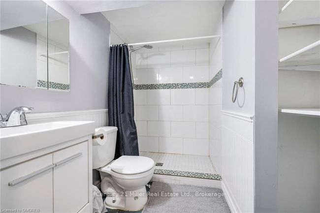 17 Huntington Ave, House other with 4 bedrooms, 2 bathrooms and 4 parking in Hamilton ON | Image 24