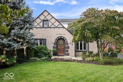 5666 Delaware St, Indianapolis, IN, 46220-3018 | Card Image