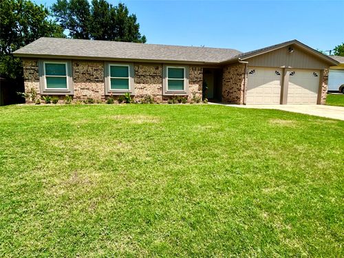 6933 Wicks Trl, Fort Worth, TX, 76133-5029 | Card Image