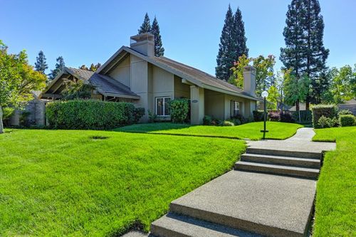 11678 Gold Country Blvd, Gold River, CA, 95670-8267 | Card Image