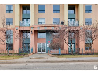 504 - 10855 Saskatchewan Dr Nw, Condo with 2 bedrooms, 2 bathrooms and null parking in Edmonton AB | Image 3