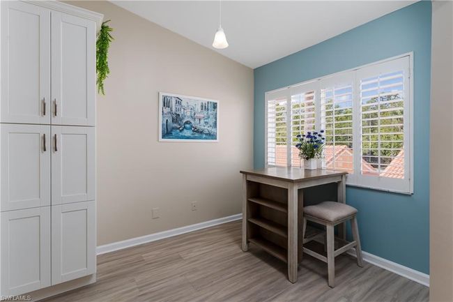 APT-6 - 6730 Beach Resort Dr, Condo with 2 bedrooms, 2 bathrooms and 1 parking in NAPLES FL | Image 4
