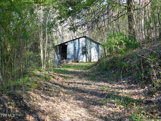 4400 Big Hill Rd, House other with 1 bedrooms, 1 bathrooms and null parking in Pennington Gap VA | Image 5