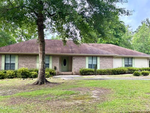 41 Covered Bridge Rd, Carriere, MS, 39426-7095 | Card Image