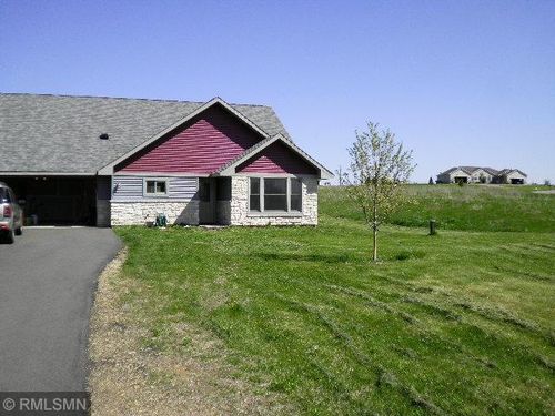b-1300 146th Ave, New Richmond, WI, 54017-6651 | Card Image