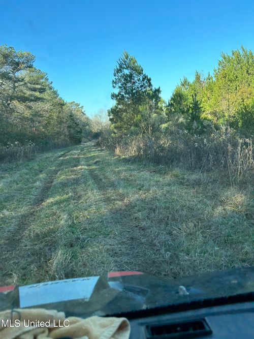 000 Us Highway 49, Richland, MS, 39218 | Card Image