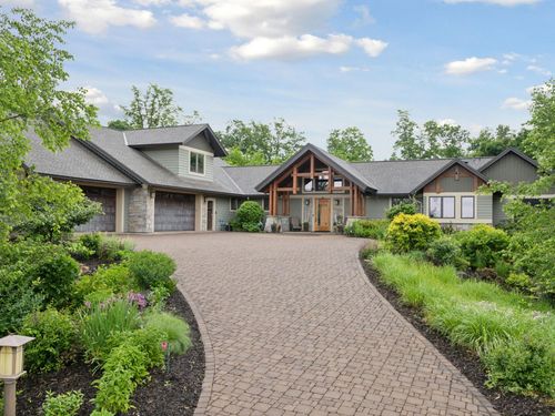 10923 Quinlan Ave N, Stillwater, MN, 55082-9181 | Card Image