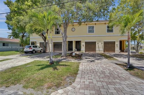 1247 Ne 23rd Ave, Pompano Beach, FL, 33062-3716 | Card Image
