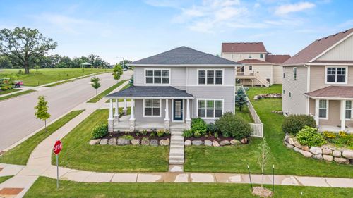 602 Schewe Rd, Verona, WI, 53593-9765 | Card Image