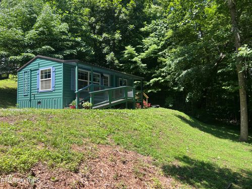 126 Lincoln Ct, Harrogate, TN, 37752-3929 | Card Image