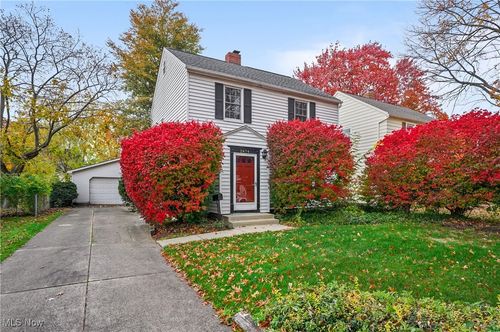 2474 16th St, Cuyahoga Falls, OH, 44223-2046 | Card Image