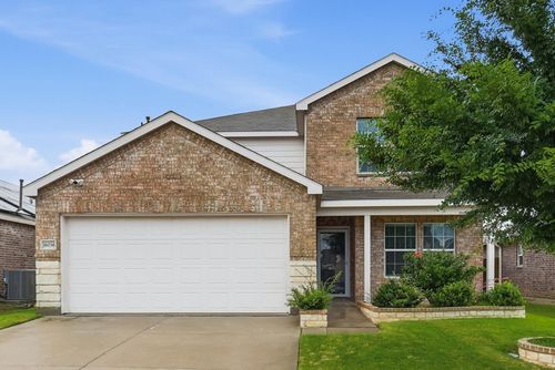 16036 Crews Ave, Haslet, TX, 76052-3856 | Card Image