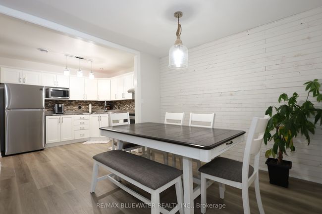 1 - 8 Oak St, Condo with 2 bedrooms, 1 bathrooms and 1 parking in Grand Bend ON | Image 10