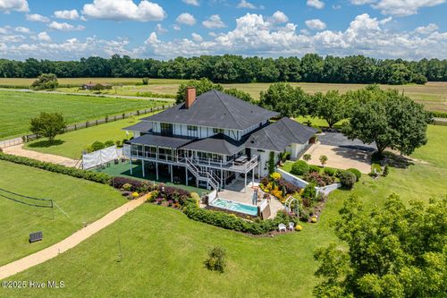 410 E Barefoot Rd, Newton Grove, NC, 28366-7833 | Card Image