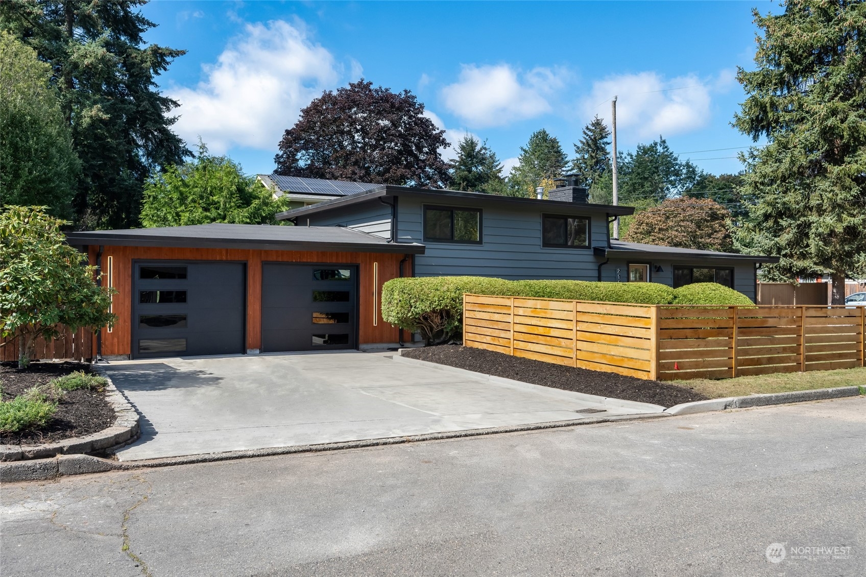 154th St, Shoreline, WA 98133