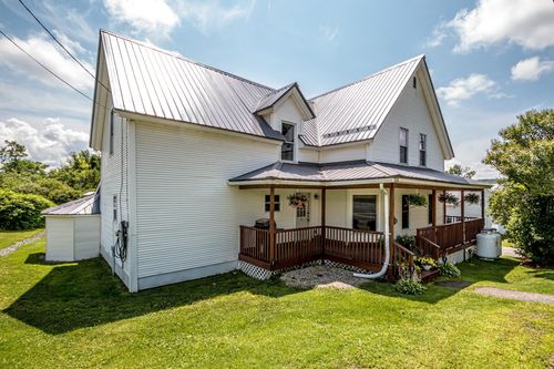 105 W Main St, Lunenburg, VT, 05906-8800 | Card Image