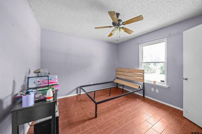 17607 Kristopher Cir, House other with 3 bedrooms, 2 bathrooms and null parking in Whitehouse TX | Image 10