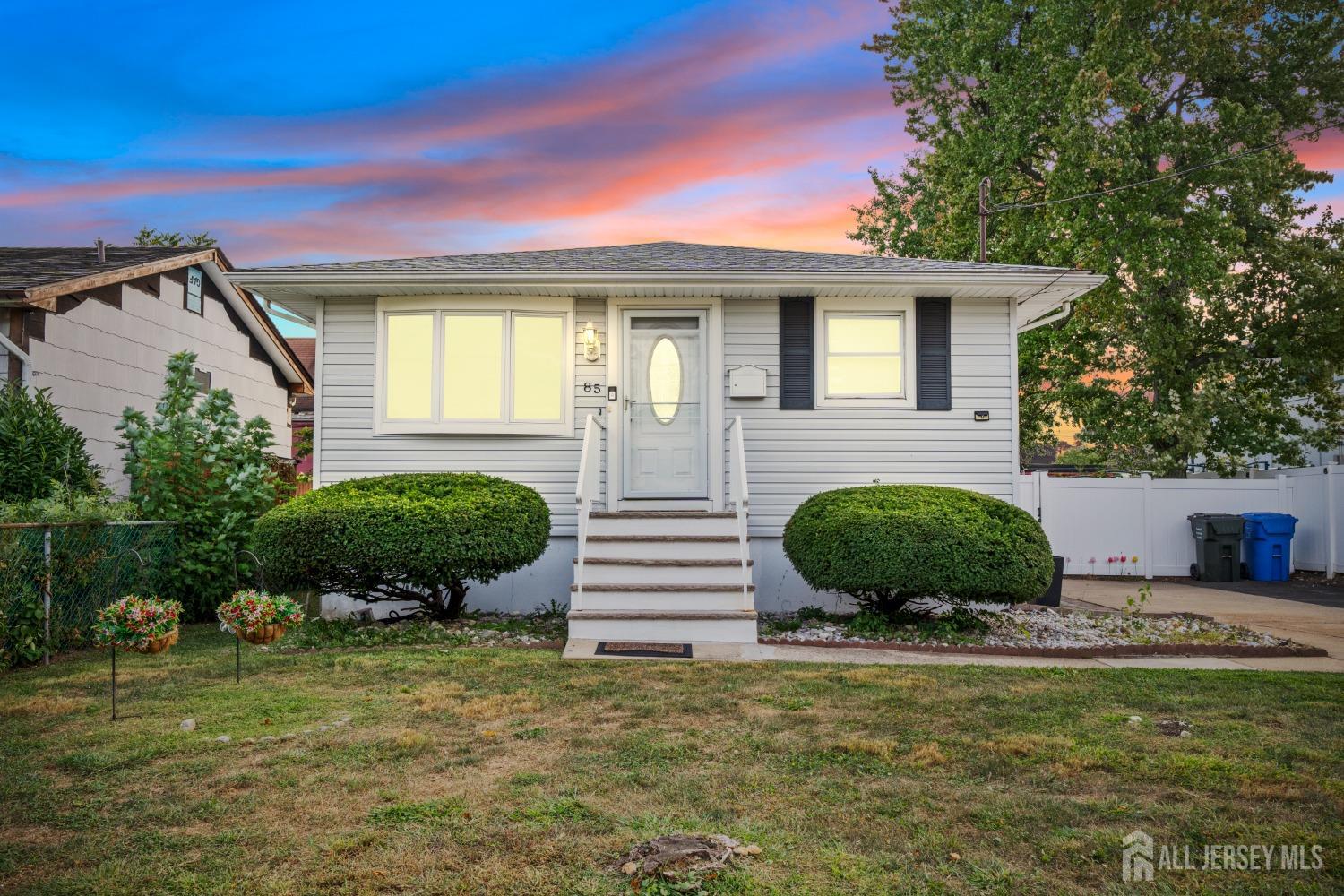 Grove Ave, Perth Amboy, NJ 08861