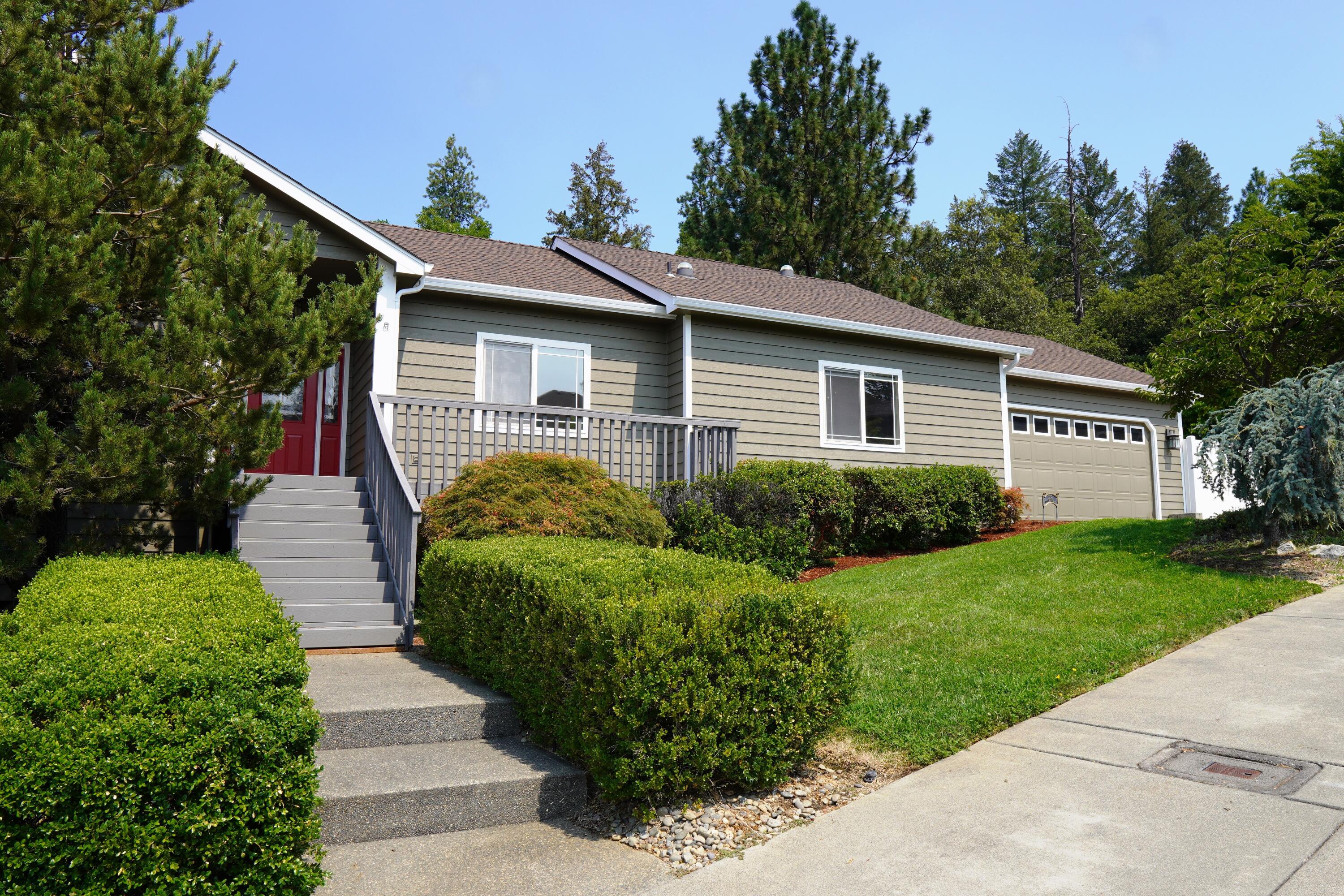 Wagon Wheel Dr, Grants Pass, OR 97527