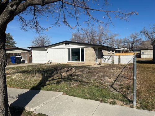 1107 E Serpentine Way, Sandy, UT, 84094-4634 | Card Image