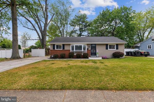 126 Ellis Ave, BERLIN, NJ, 08009-1115 | Card Image