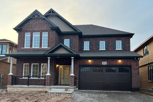 1013 Kraft Rd, Fort Erie, ON, L2A | Card Image