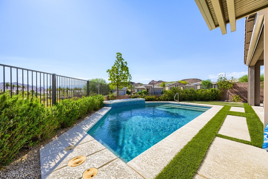 Residential in Henderson 2