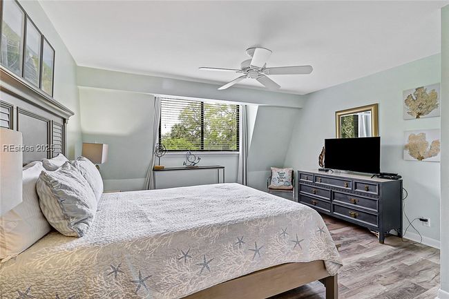 APT-54 - 26 S Forest Beach Dr, Condo with 2 bedrooms, 3 bathrooms and null parking in Hilton Head Island SC | Image 22