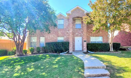 2244 Chapman Dr, Carrollton, TX, 75010-4155 | Card Image