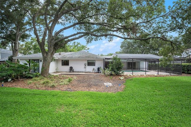 13310 Golf Crest Cir, House other with 6 bedrooms, 3 bathrooms and null parking in TAMPA FL | Image 27