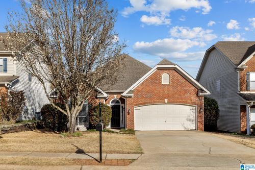 2221 Rushton Ln, MOODY, AL, 35004-3283 | Card Image