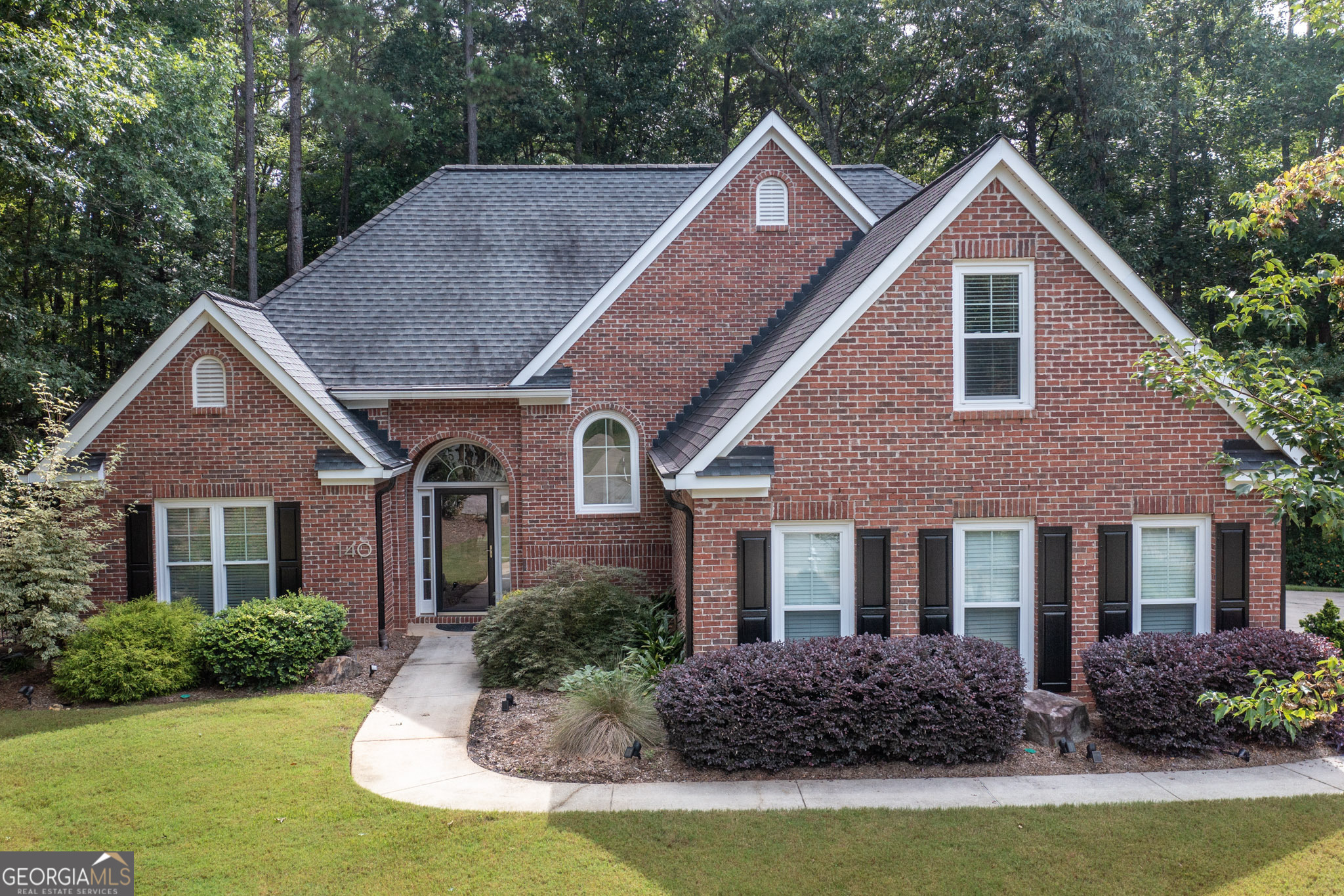 Foxlair Cir, Fayetteville, GA 30215